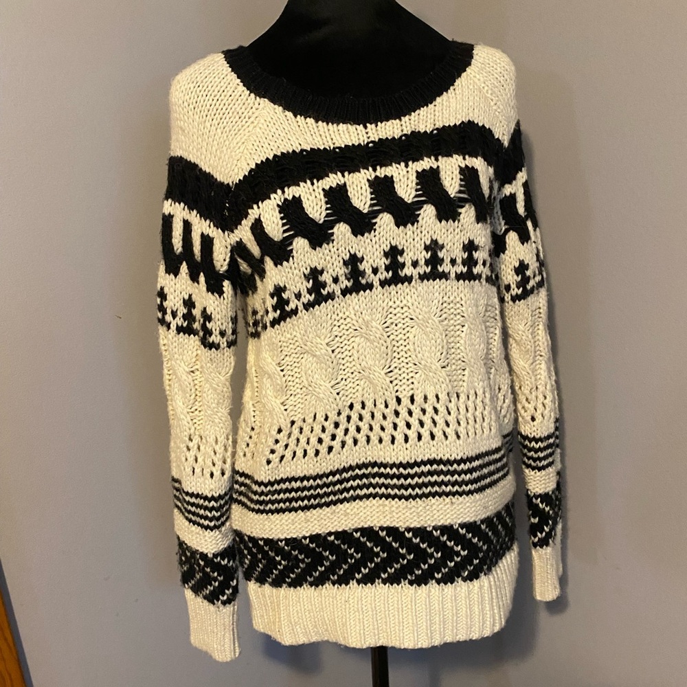 American Eagle Sweater Size XS